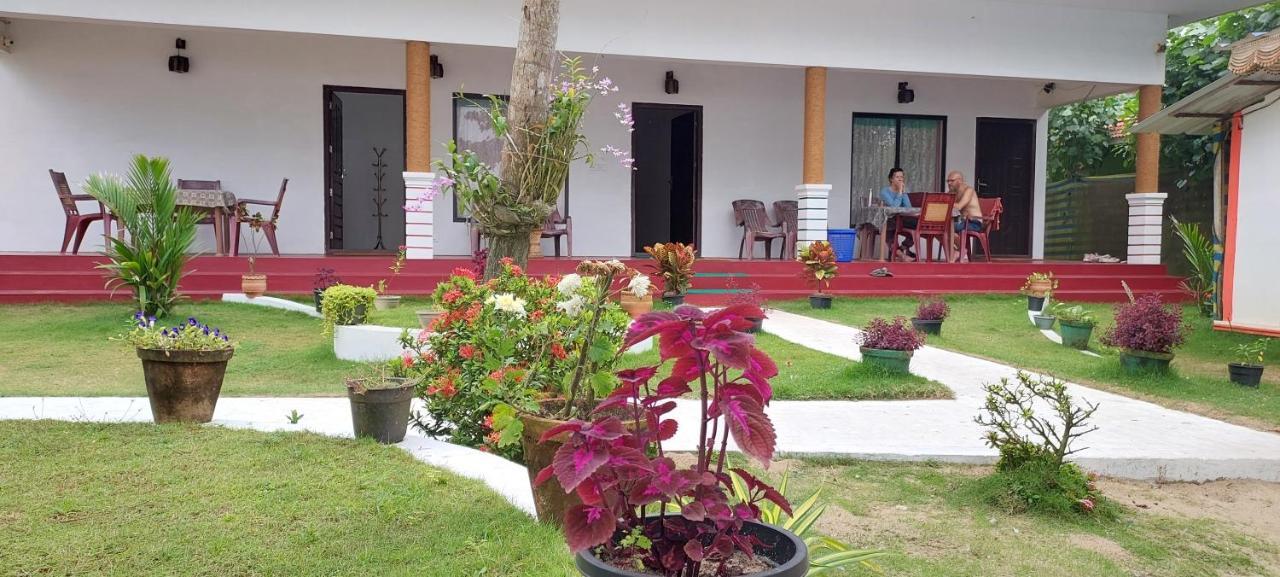 Marari Phoenix Beach Homestay Марарікулем Екстер'єр фото