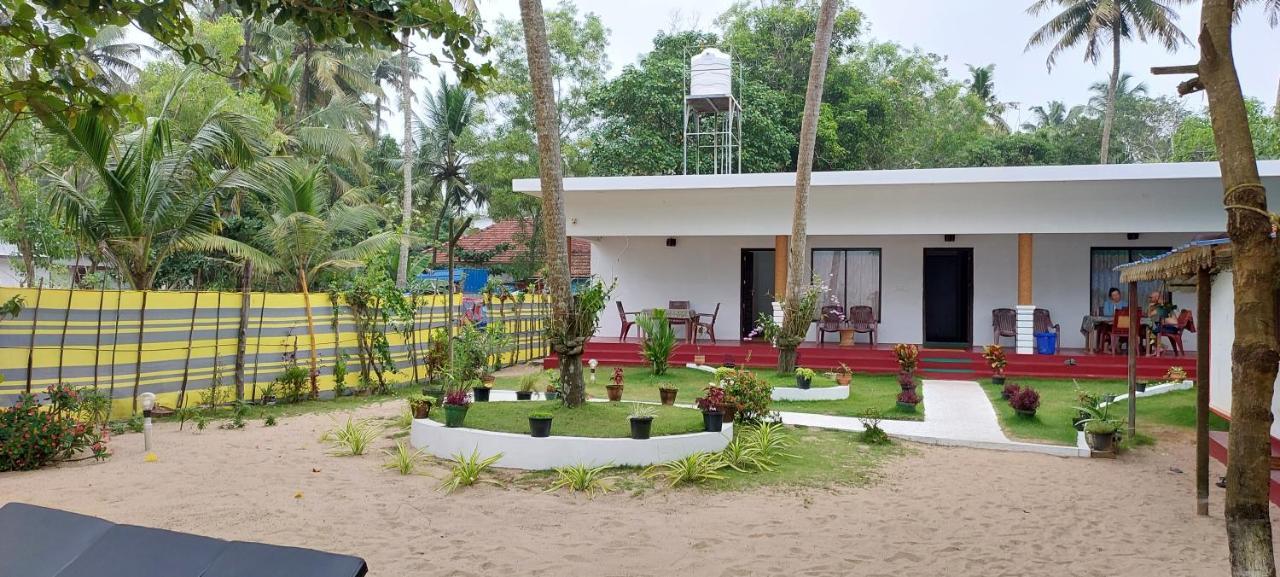 Marari Phoenix Beach Homestay Марарікулем Екстер'єр фото