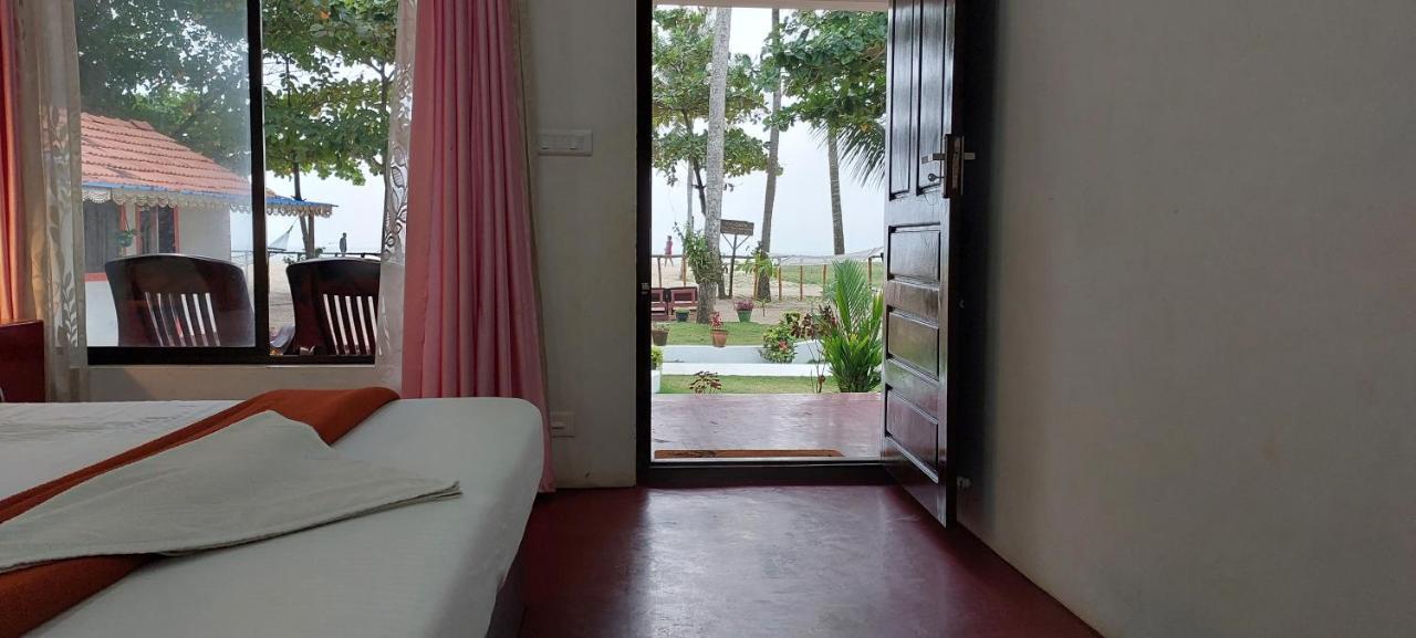 Marari Phoenix Beach Homestay Марарікулем Екстер'єр фото