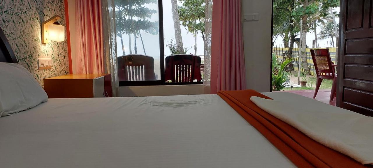 Marari Phoenix Beach Homestay Марарікулем Екстер'єр фото