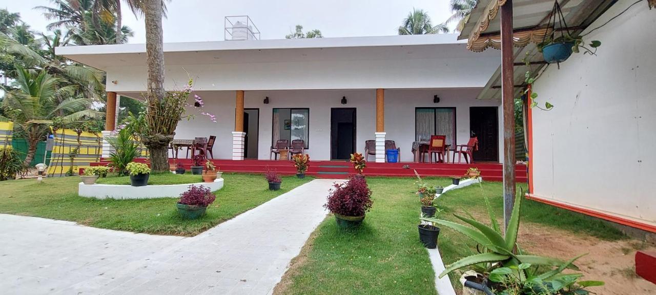 Marari Phoenix Beach Homestay Марарікулем Екстер'єр фото