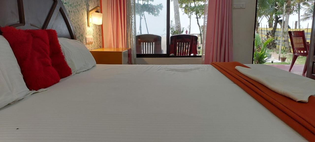 Marari Phoenix Beach Homestay Марарікулем Екстер'єр фото