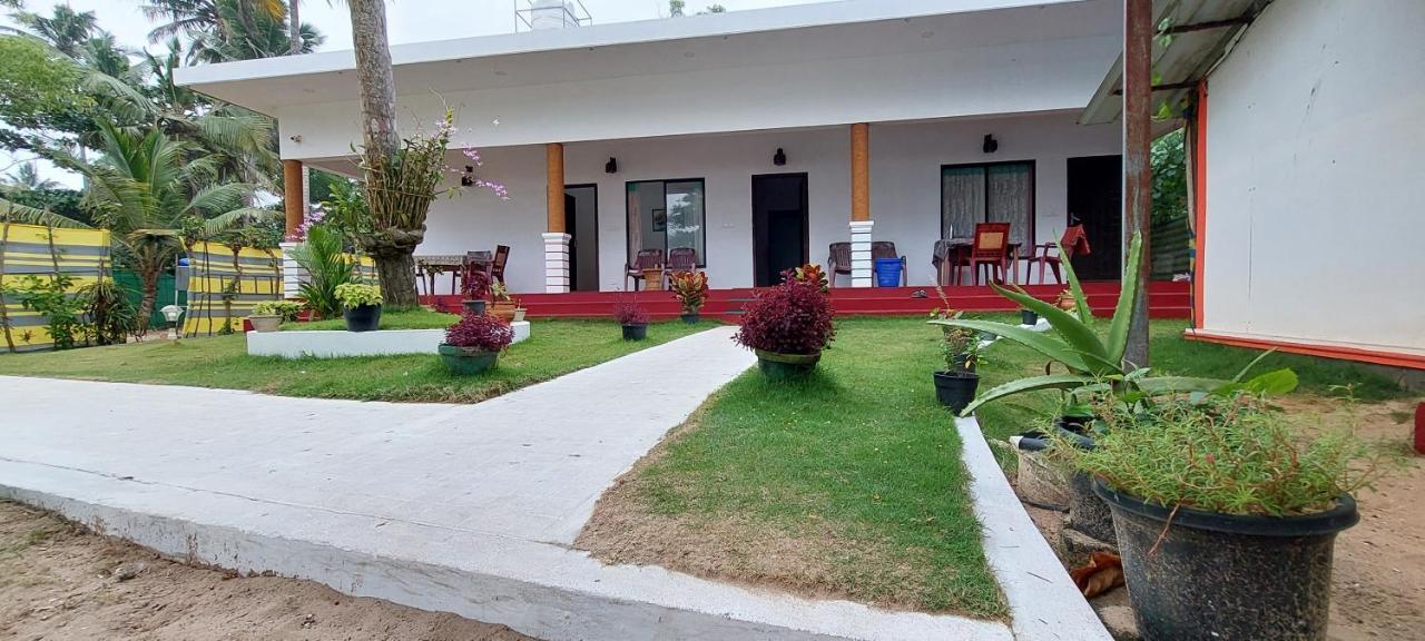 Marari Phoenix Beach Homestay Марарікулем Екстер'єр фото