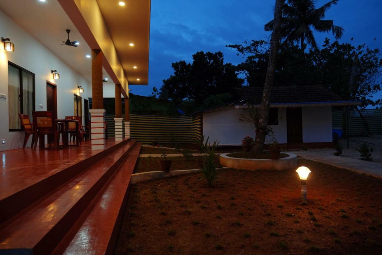 Marari Phoenix Beach Homestay Марарікулем Екстер'єр фото