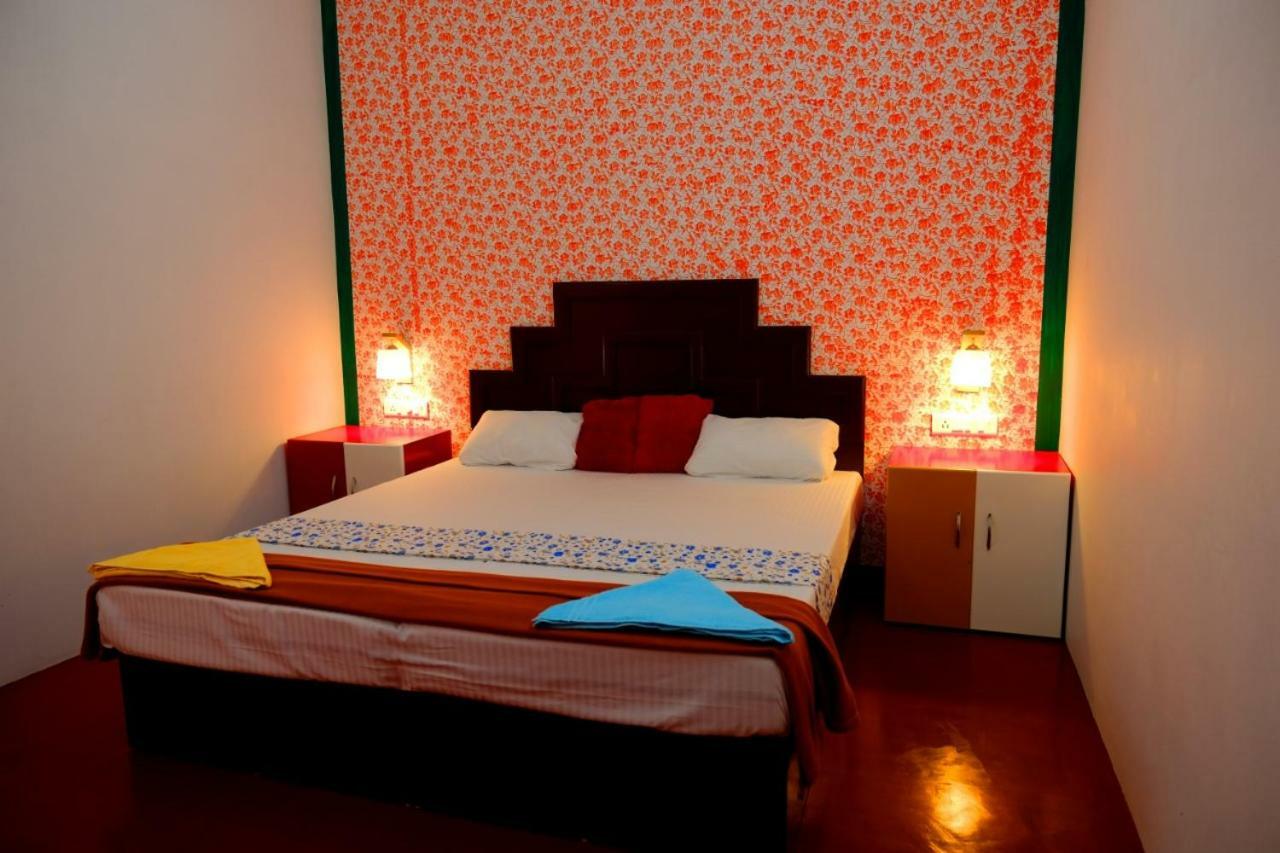 Marari Phoenix Beach Homestay Марарікулем Екстер'єр фото