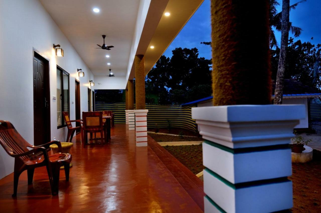 Marari Phoenix Beach Homestay Марарікулем Екстер'єр фото