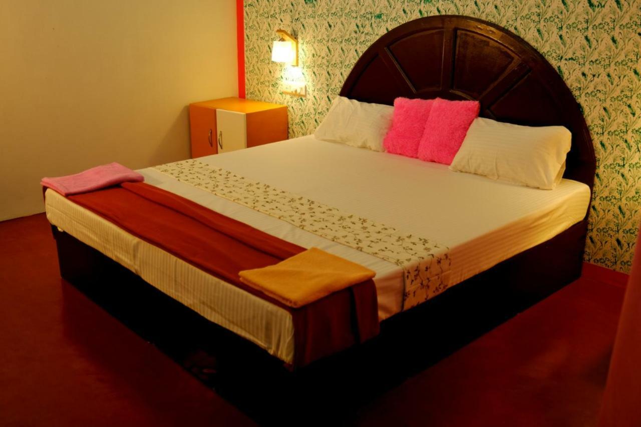 Marari Phoenix Beach Homestay Марарікулем Екстер'єр фото