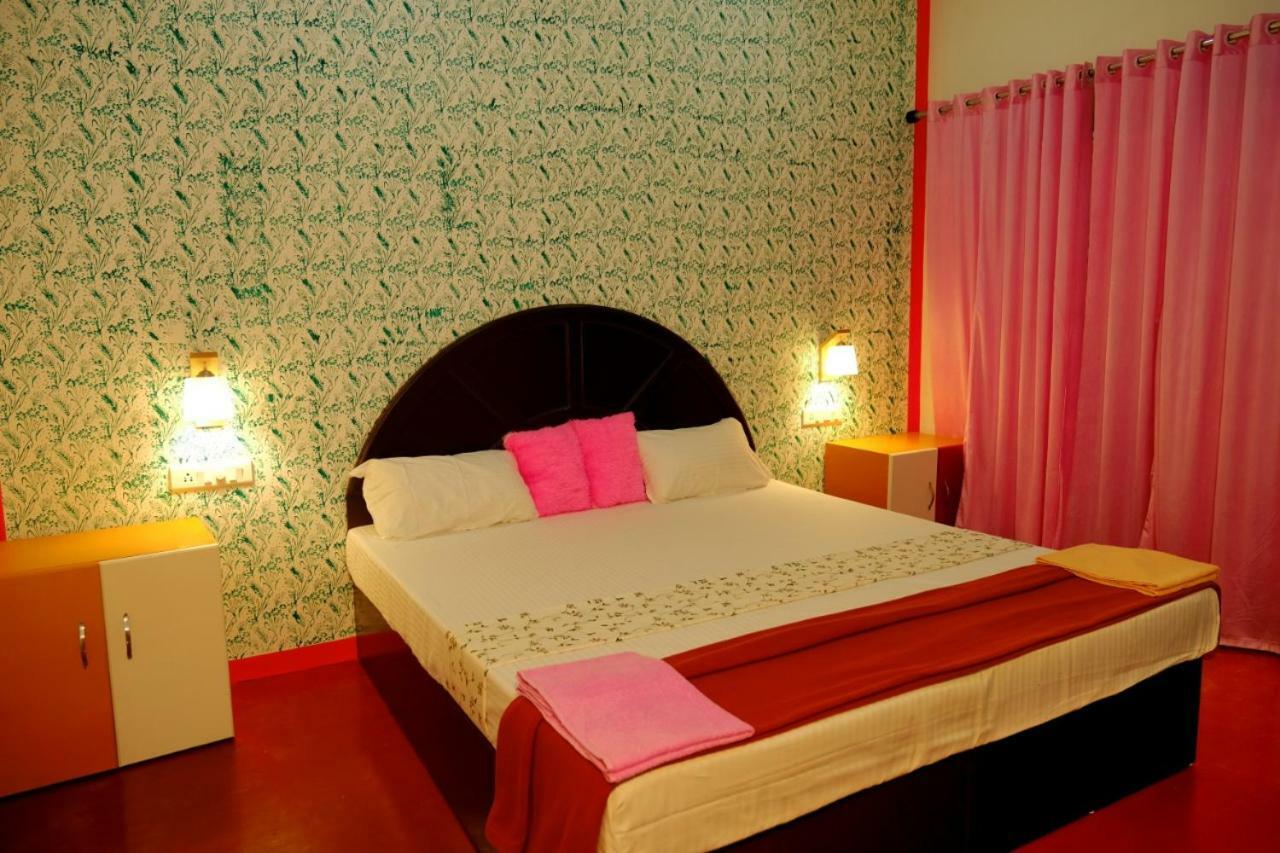 Marari Phoenix Beach Homestay Марарікулем Екстер'єр фото